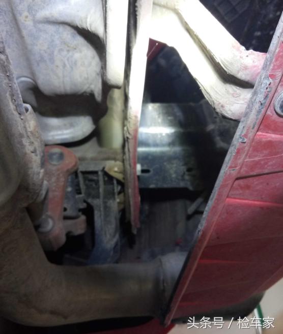 ��ɫ���ڼ׿ǳ�16�����֣���Ů����ȥ�ǳ����磬��ͷ�ʸ�