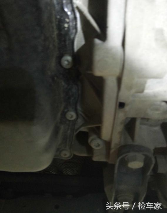 ��ɫ���ڼ׿ǳ�16�����֣���Ů����ȥ�ǳ����磬��ͷ�ʸ�