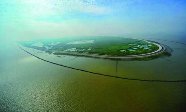 �������һƽ��������ڶ���Ķ�أ����곤��ʶ��