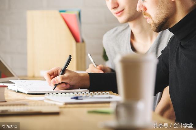 �������ʵ������������ʽ�