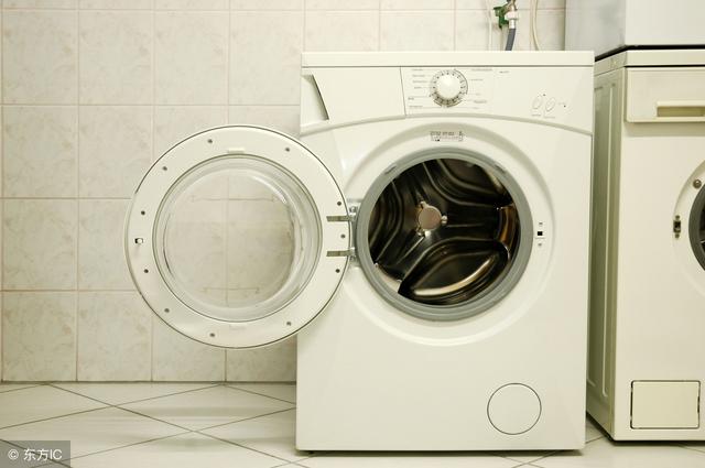 ϴ�»�ͻȻ����ˮ���ű��ޣ�ѧ������һ�У��Լ��ڼҾ��ܽ����