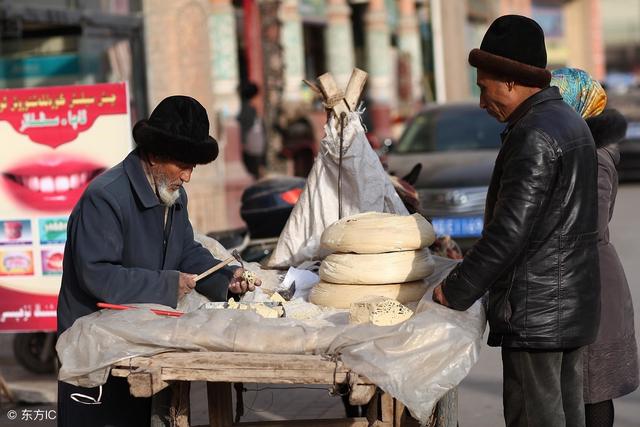 һ���и�һ��¥����ô�������½����ص��и�۸��