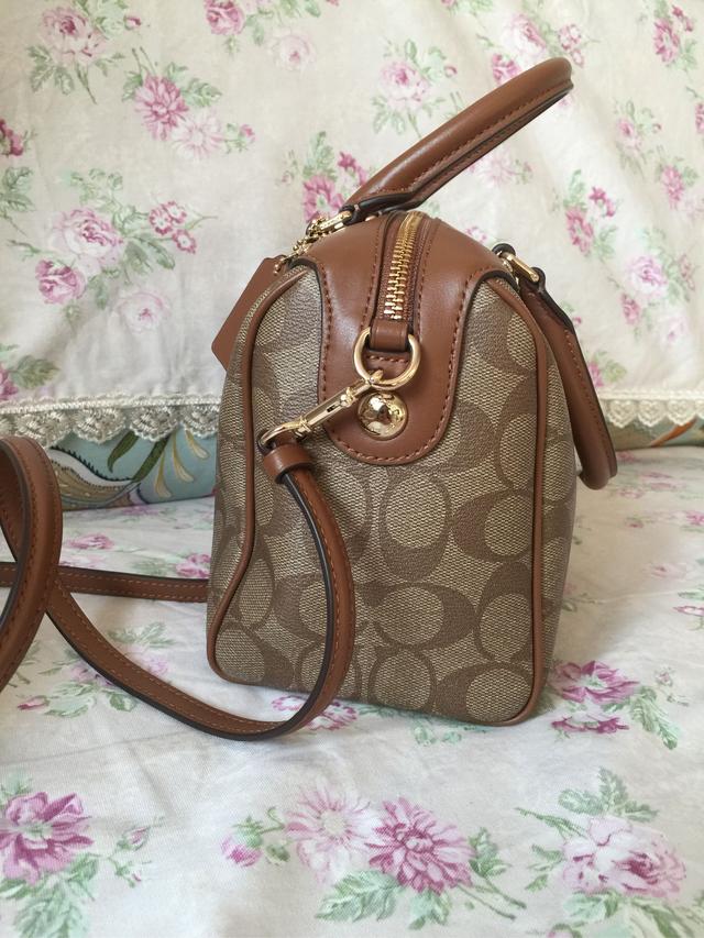 ޢ��Ů����������ĿCOACH��ʿ������Ů�����ý���